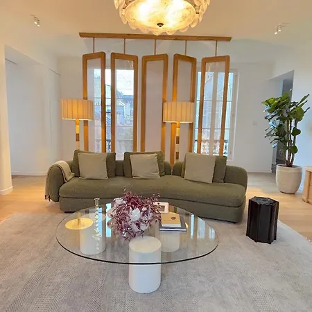 Arte Povera Aparthotel Paris