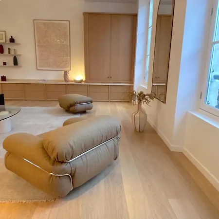 Arte Povera Lejlighedshotel Paris